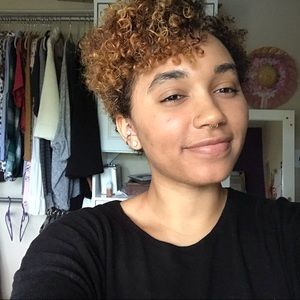 Meet your Posher, Justine